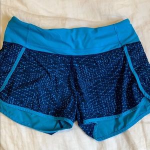 Lululemon speed up short - size 6